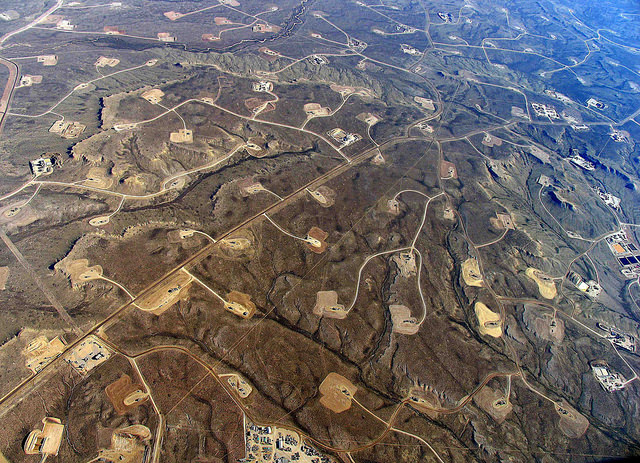 Fracking roads, pipelines, and well pads, Simon Fraser University 